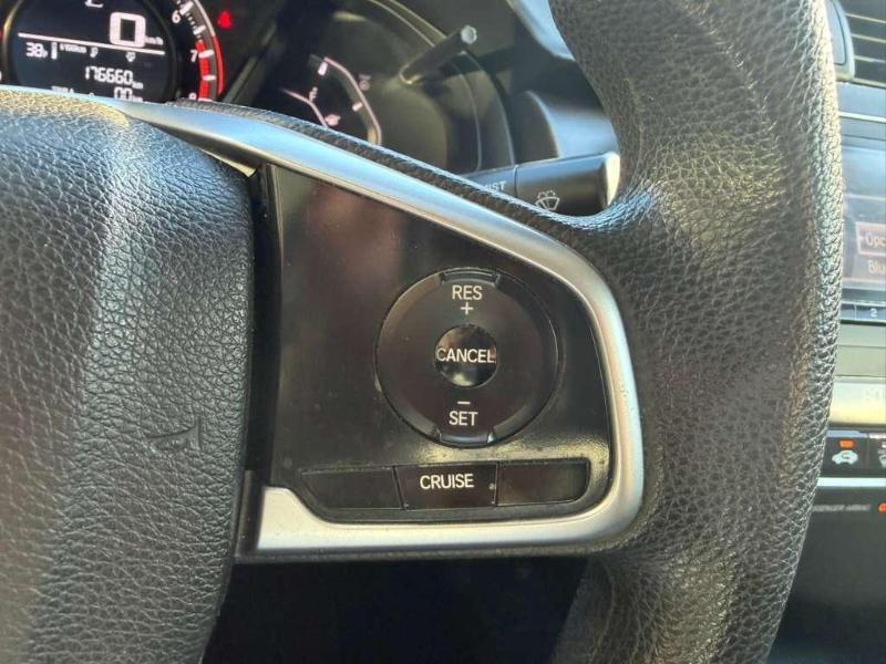 Honda Civic LX Sedan CVT 2017