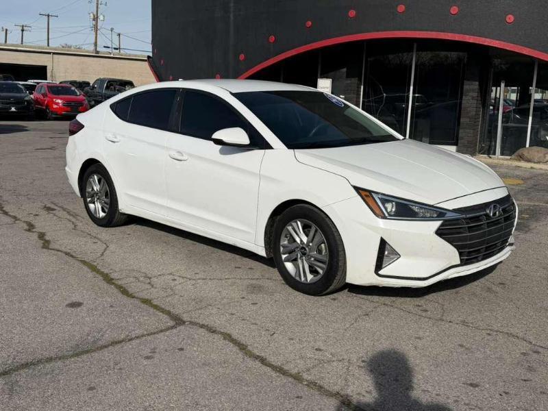 Hyundai Elantra Limited 2020