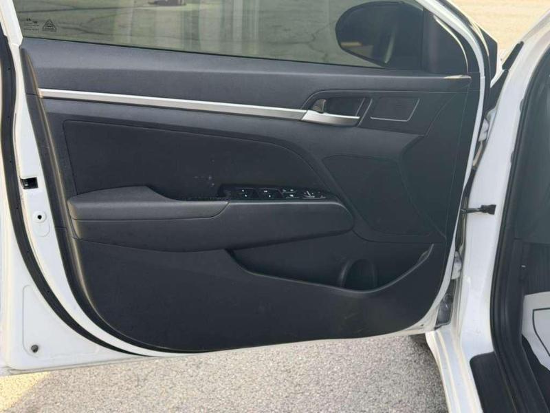 Hyundai Elantra Limited 2020