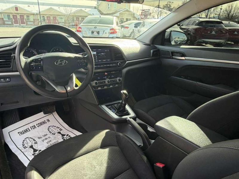 Hyundai Elantra Limited 2020