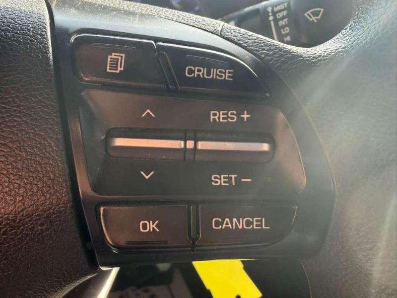 Hyundai Elantra Limited 2020