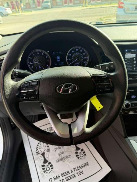 Hyundai Elantra Limited 2020