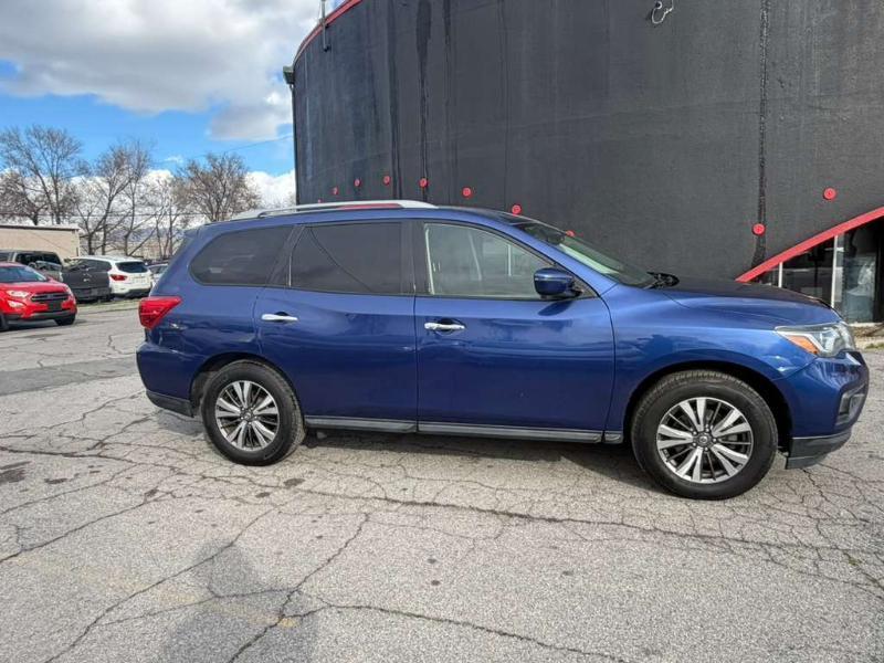 Nissan Pathfinder S 4WD 2019