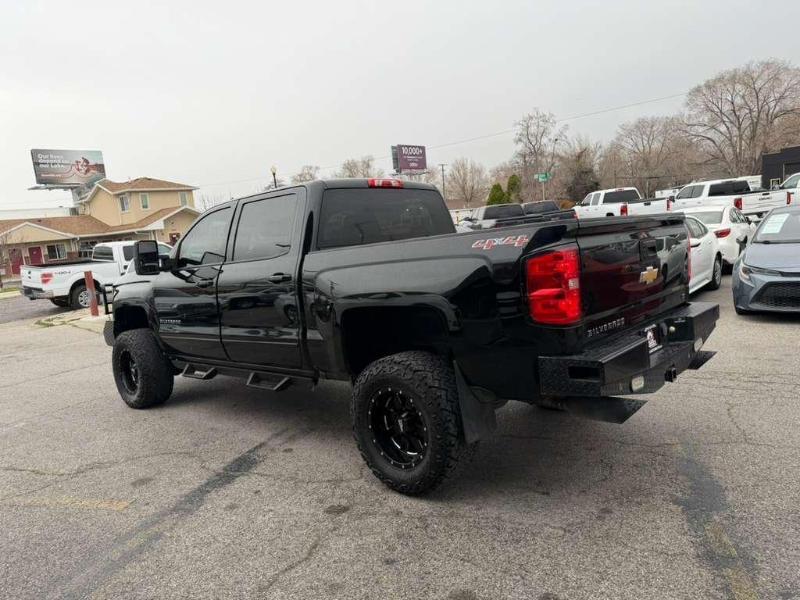 Chevrolet Silverado 1500 LT Crew Cab 4WD 2017