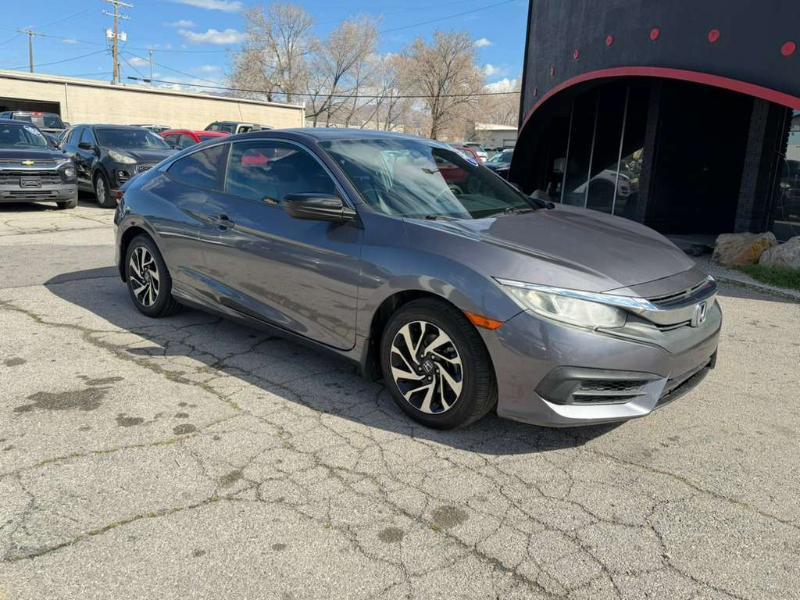 Honda Civic LX Coupe CVT 2018