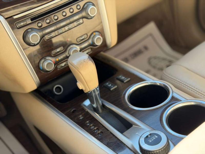 Nissan Pathfinder SV 4WD 2013