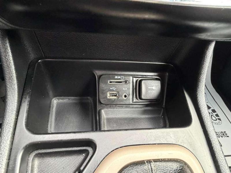 Jeep Cherokee Latitude FWD 2015