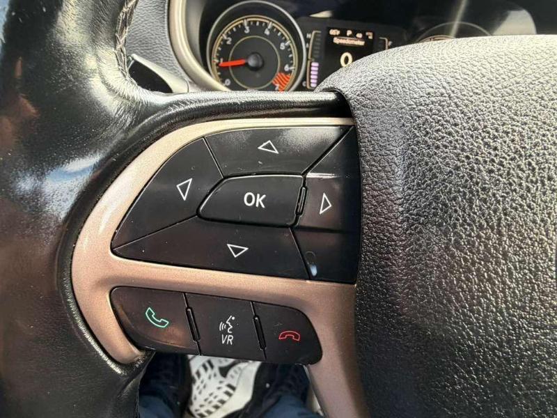 Jeep Cherokee Latitude FWD 2015