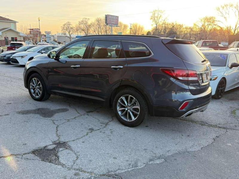 Hyundai Santa Fe SE FWD 2017