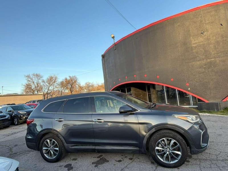 Hyundai Santa Fe SE FWD 2017