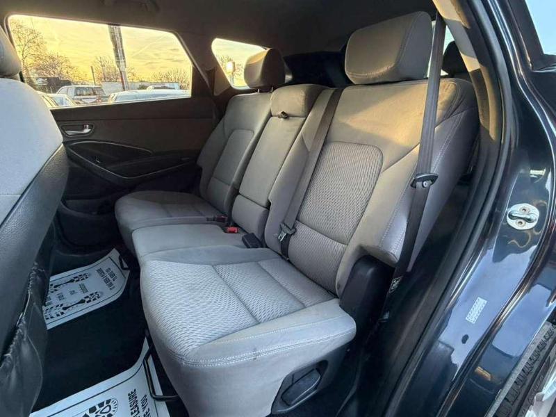 Hyundai Santa Fe SE FWD 2017