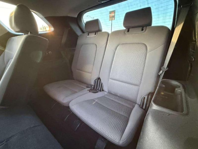 Hyundai Santa Fe SE FWD 2017