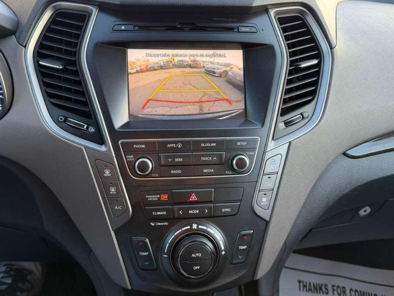 Hyundai Santa Fe SE FWD 2017