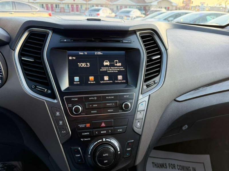 Hyundai Santa Fe SE FWD 2017