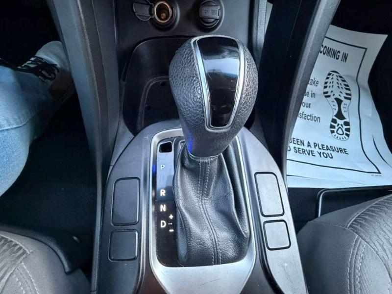 Hyundai Santa Fe SE FWD 2017