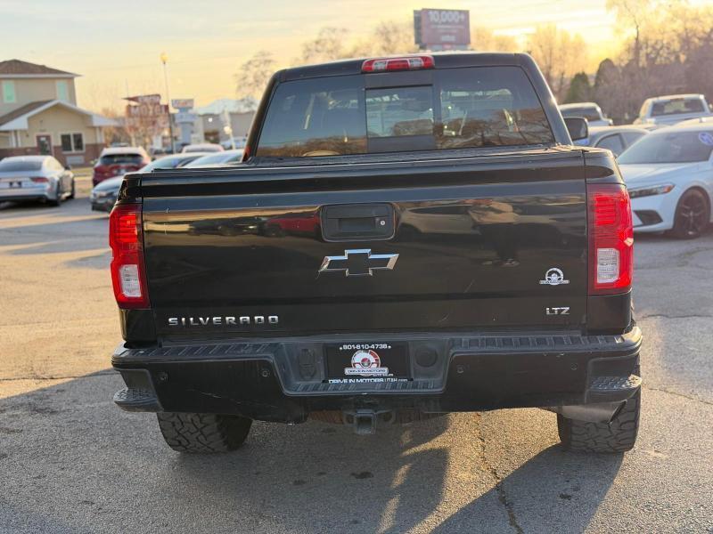 Chevrolet Silverado 1500 LTZ Crew Cab 4WD 2017
