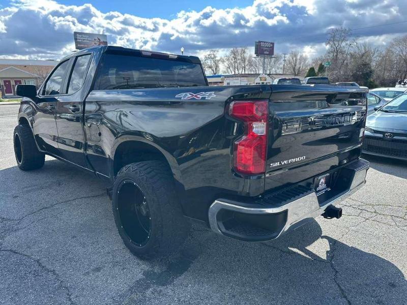 Chevrolet Silverado 1500 LT Double Cab 4WD 2020