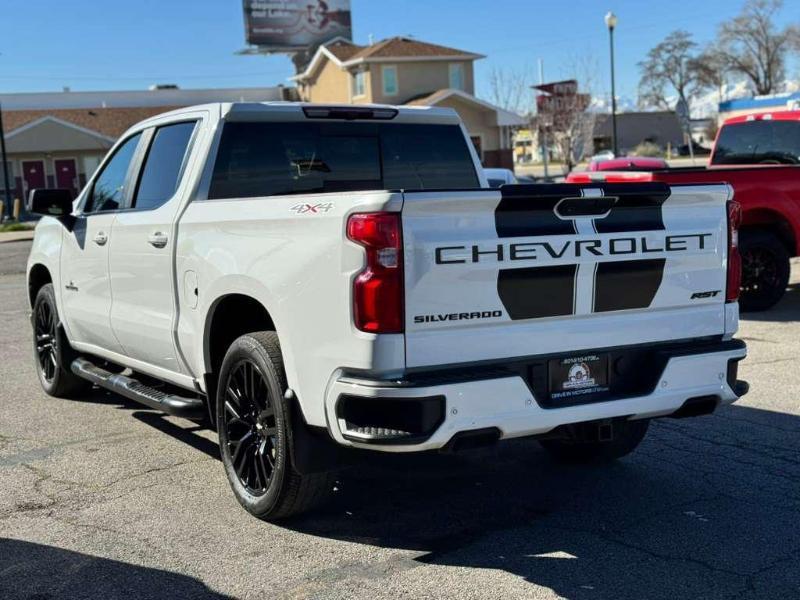 Chevrolet Silverado 1500 RST Crew Cab Long Box 4WD 2020