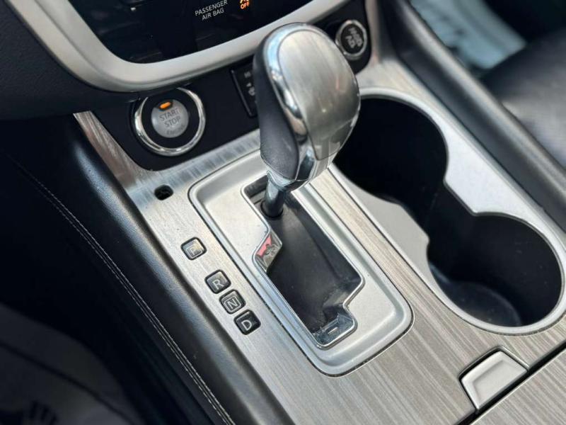 Nissan Murano SV AWD 2015