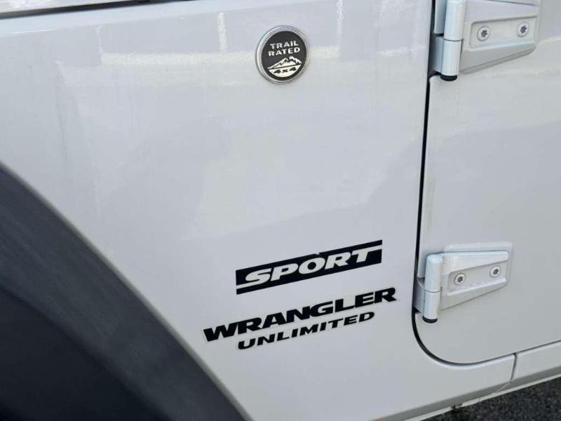 Jeep Wrangler Unlimited Sport 4WD 2017