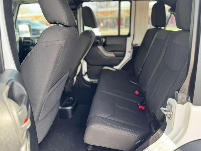 Jeep Wrangler Unlimited Sport 4WD 2017