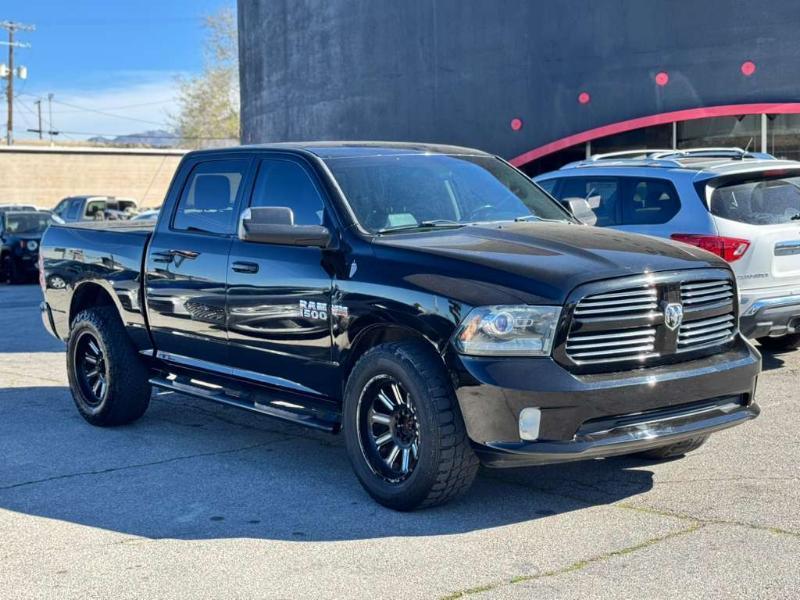 RAM 1500 Sport Crew Cab SWB 4WD 2013