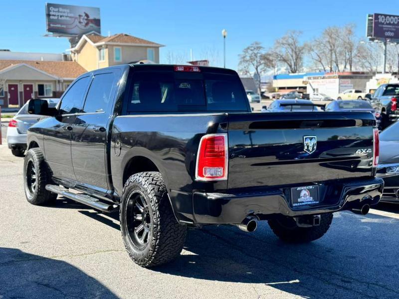 RAM 1500 Sport Crew Cab SWB 4WD 2013
