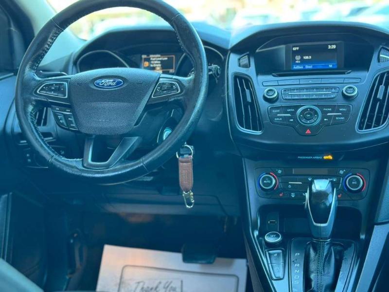 Ford Focus SE Hatch 2016