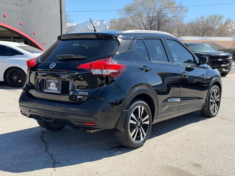 Nissan Kicks SV 2020