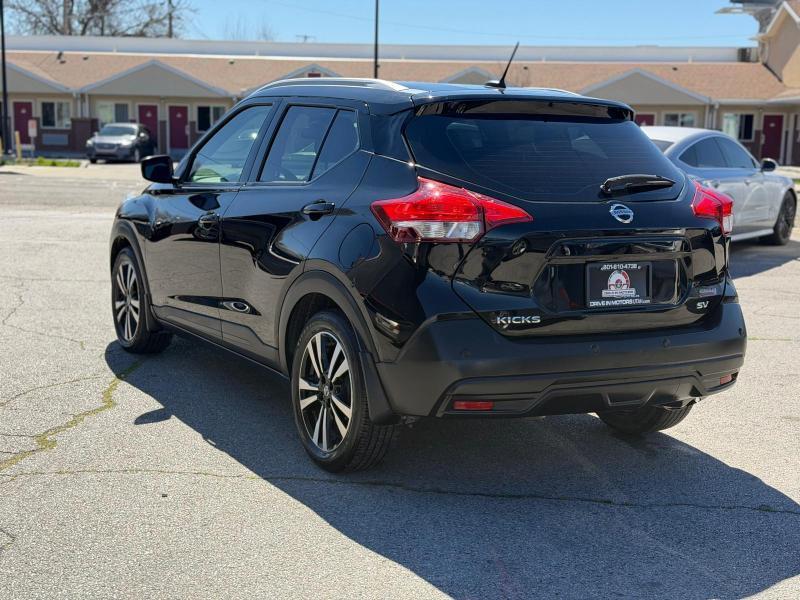 Nissan Kicks SV 2020