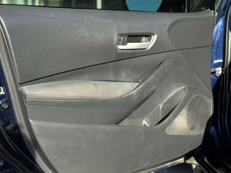 Toyota Corolla LE 2021