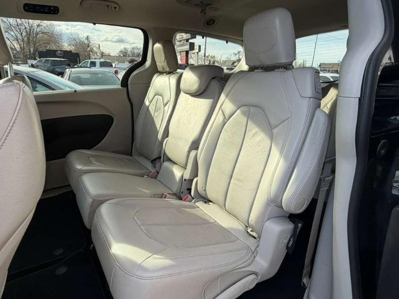 Chrysler Pacifica Touring-L 2018