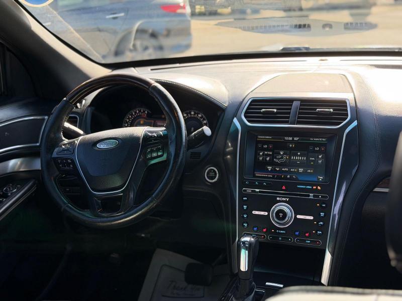 Ford Explorer Platinum AWD 2016