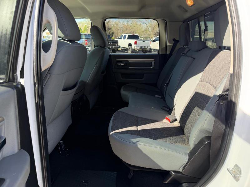 RAM 1500 SLT Crew Cab SWB 4WD 2014