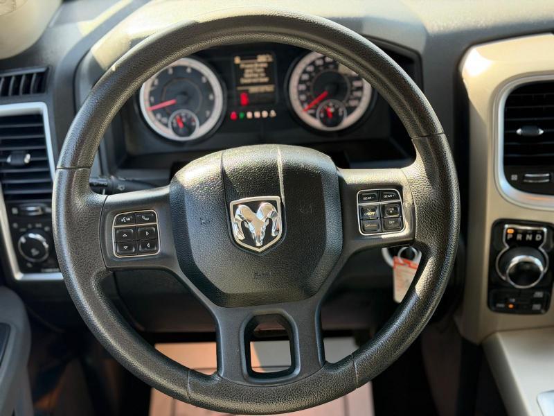 RAM 1500 SLT Crew Cab SWB 4WD 2014