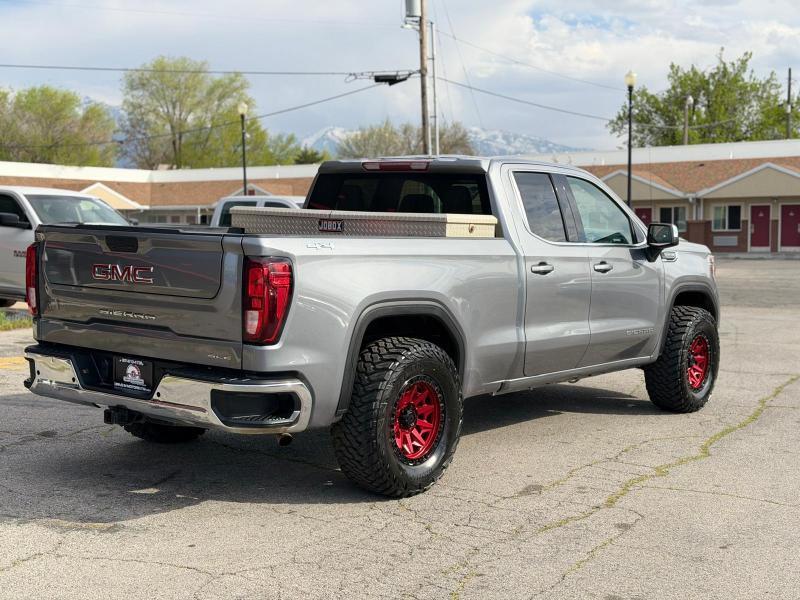GMC Sierra 1500 Limited SLE Double Cab 4WD 2022