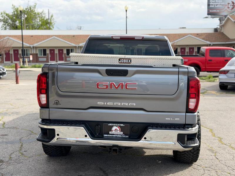 GMC Sierra 1500 Limited SLE Double Cab 4WD 2022