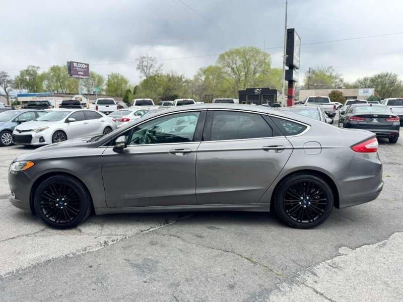 Ford Fusion SE 2014