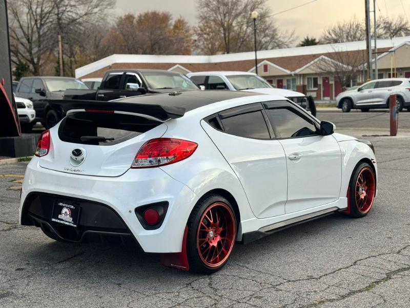 Hyundai Veloster Turbo 6MT 2015