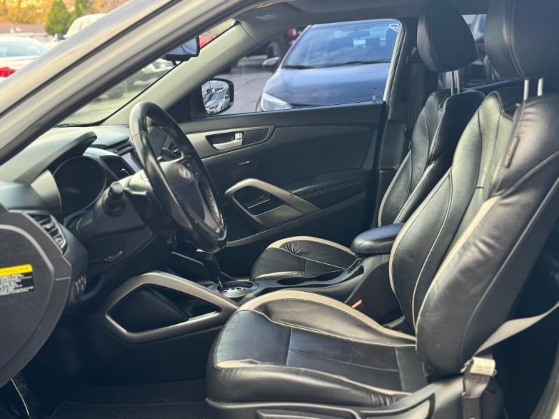 Hyundai Veloster Turbo 6MT 2015