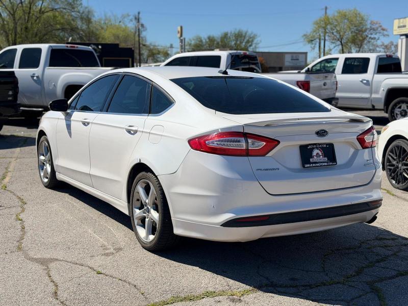 Ford Fusion SE 2014