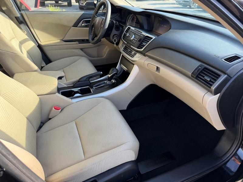 Honda Accord LX Sedan CVT 2015