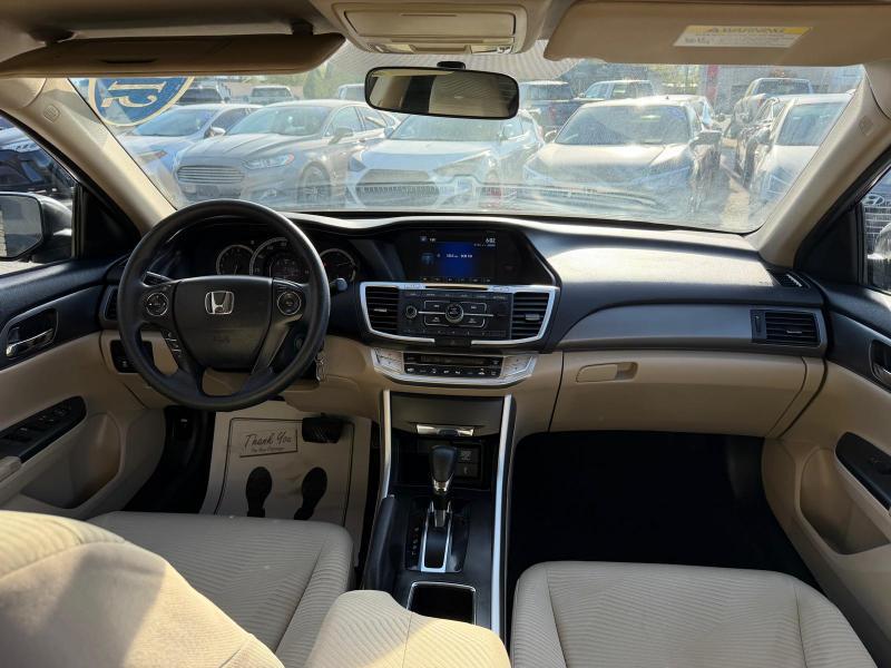 Honda Accord LX Sedan CVT 2015