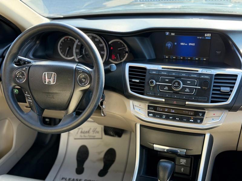 Honda Accord LX Sedan CVT 2015
