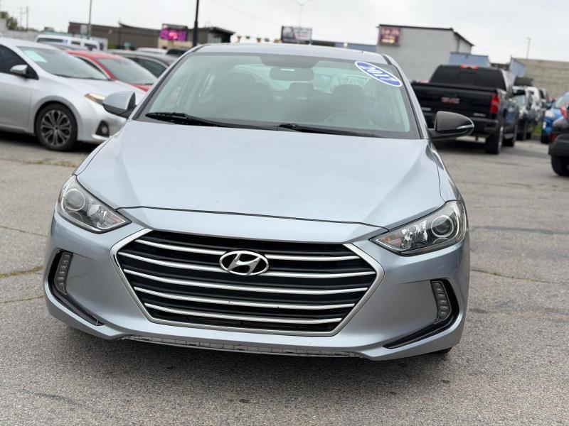 Hyundai Elantra SE 2017