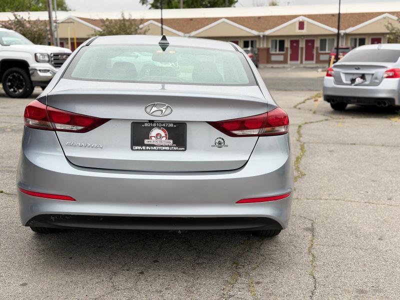 Hyundai Elantra SE 2017