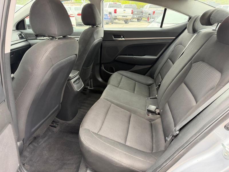 Hyundai Elantra SE 2017