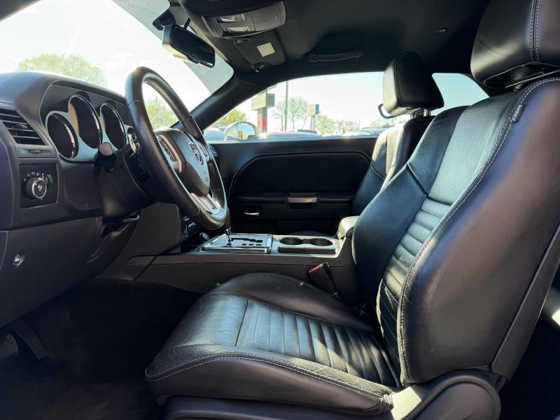 Dodge Challenger SXT 2014