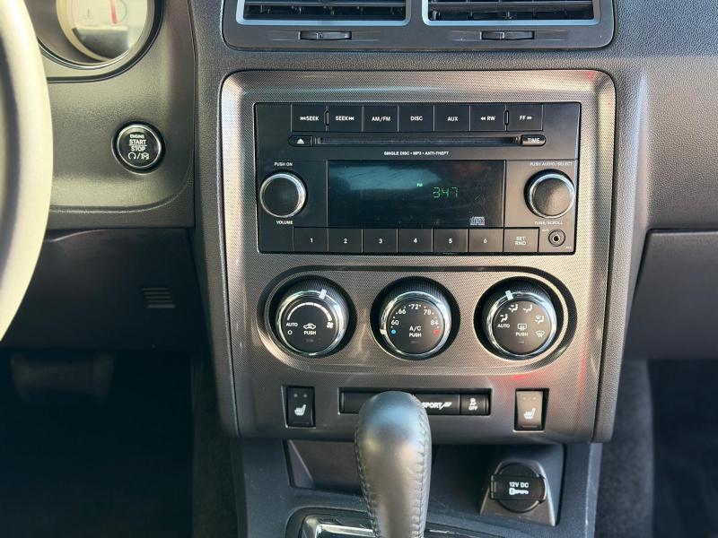 Dodge Challenger SXT 2014