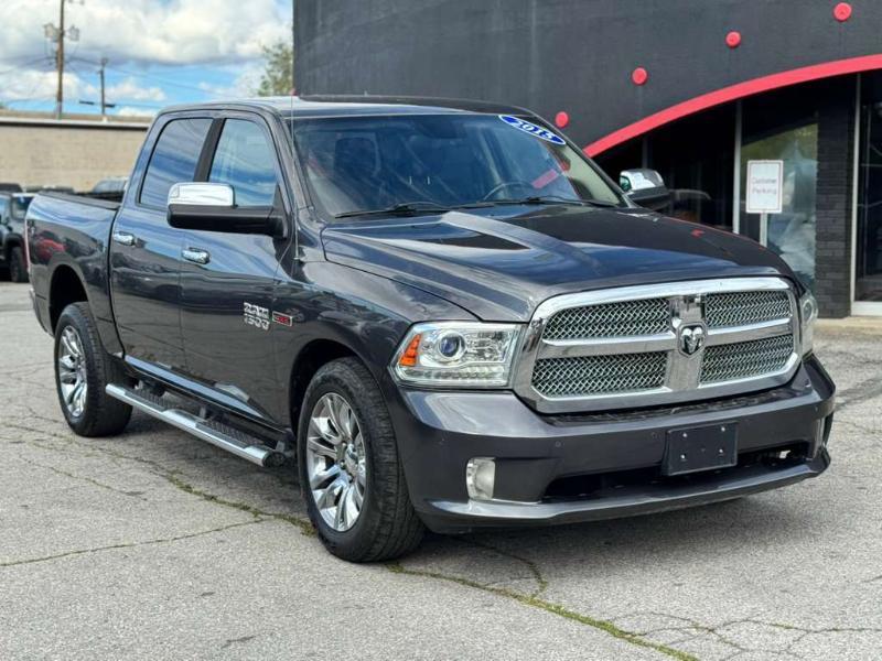 RAM 1500 Longhorn Crew Cab SWB 4WD 2015